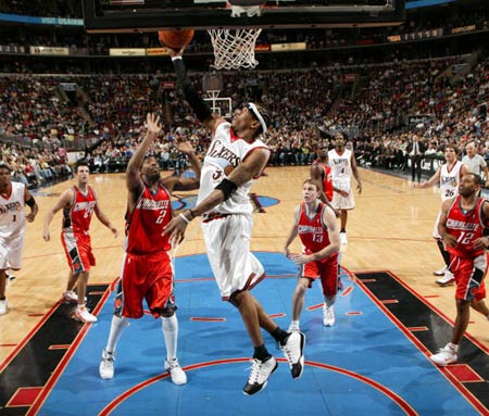 随着智能手 随着智能手